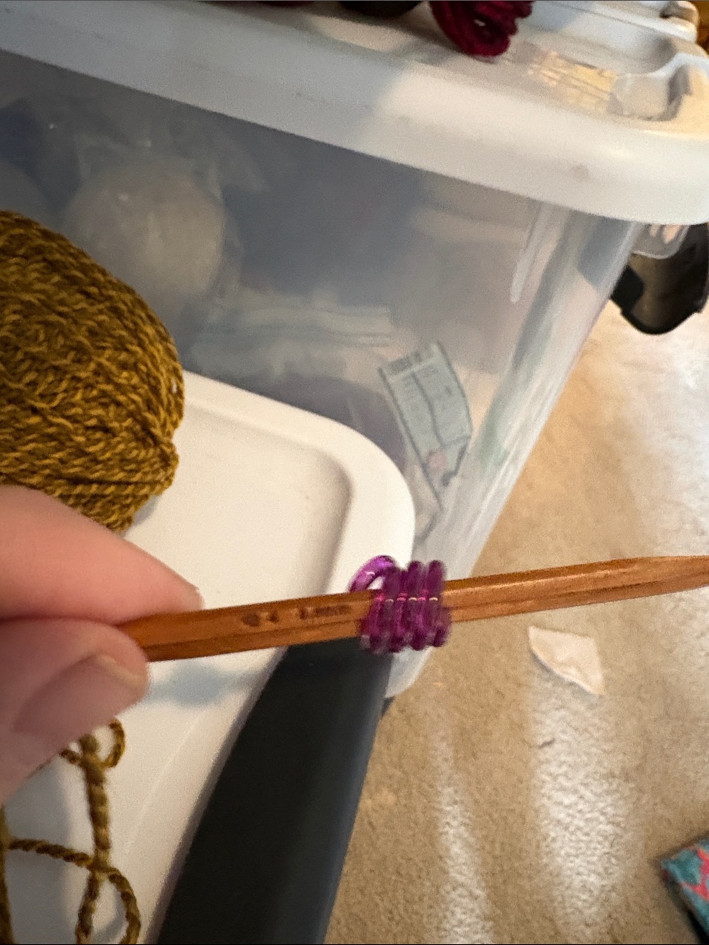 Hand-Dyed Marigold Twist Yarn - lot of 5 Skeins - Picture 5 of 5